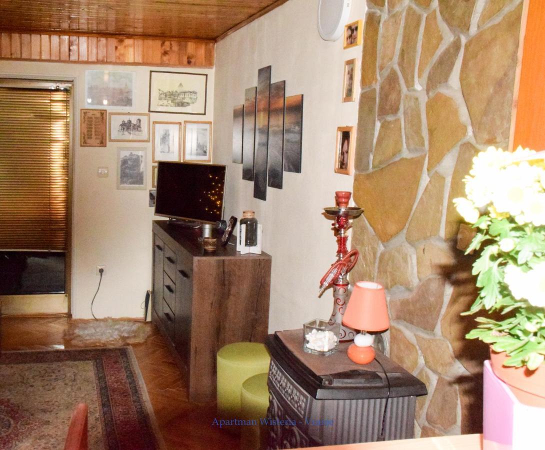 Apartman Wisteria รานเย ภายนอก รูปภาพ