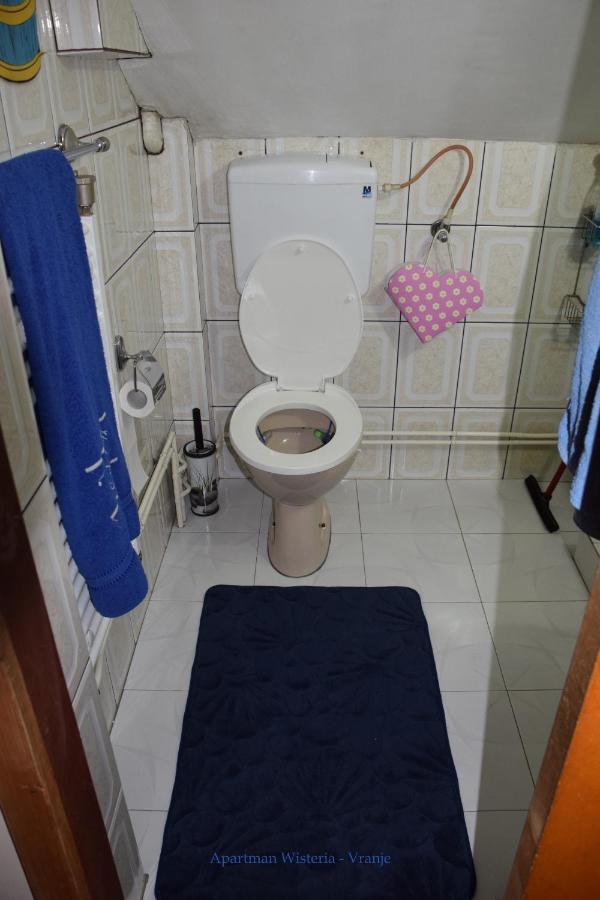 Apartman Wisteria รานเย ภายนอก รูปภาพ