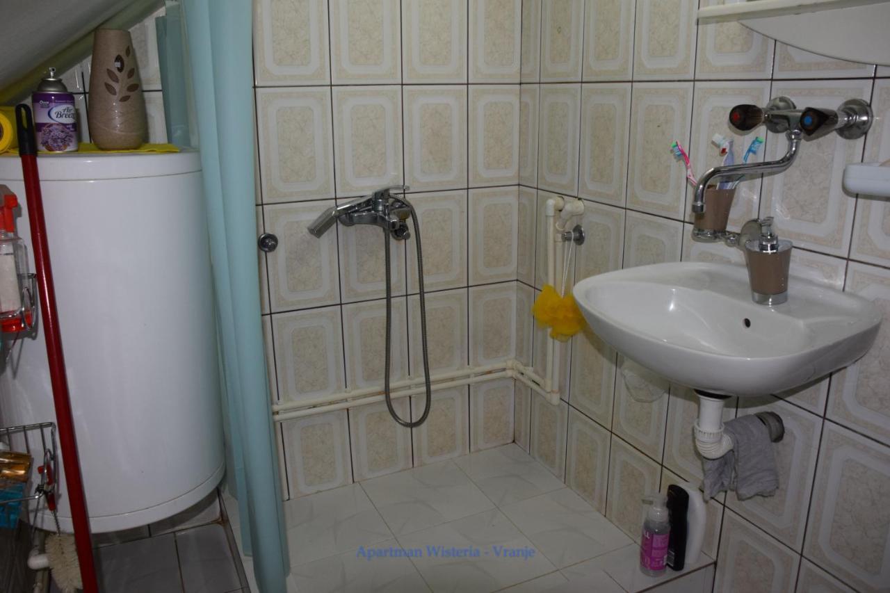 Apartman Wisteria รานเย ภายนอก รูปภาพ