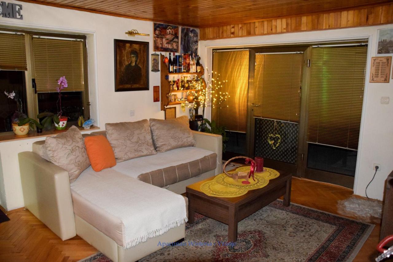 Apartman Wisteria รานเย ภายนอก รูปภาพ