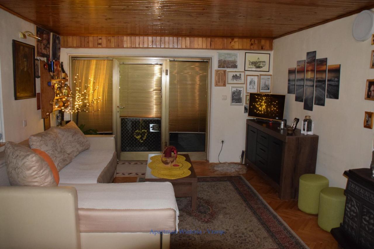 Apartman Wisteria รานเย ภายนอก รูปภาพ